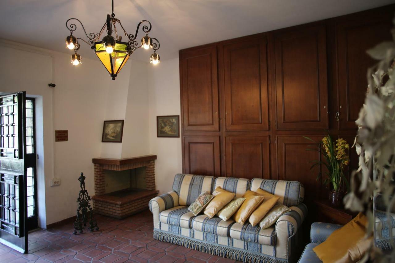 Villa Maria Relais Colle Verde Exterior photo
